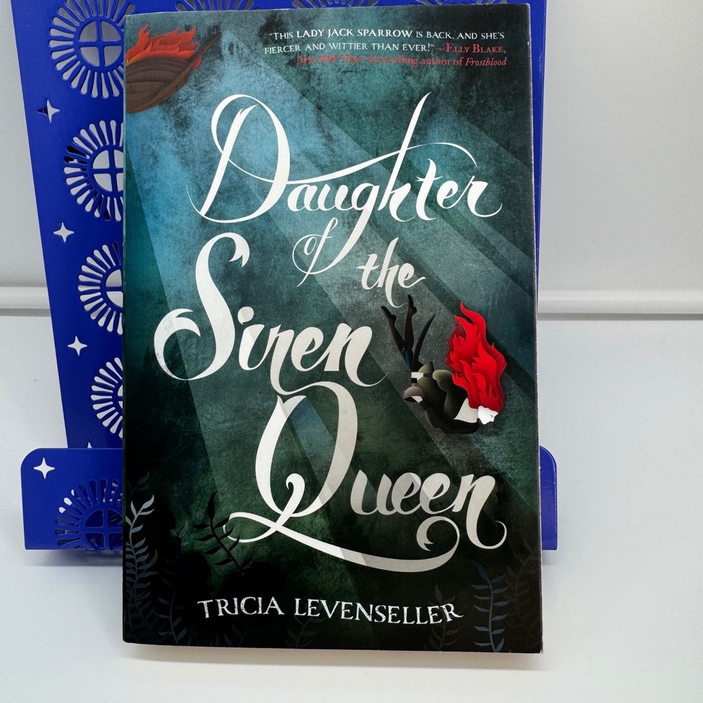 Daughter of the Siren Queen Tricia Levenseller YA Fantasy Paperback Book